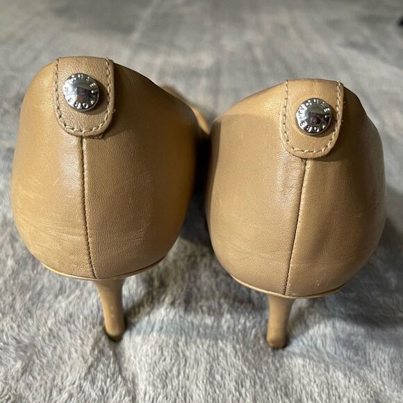 Micheal Micheal Kors Alina flex women’s pumps. Size 6M - Picture 2 of 8